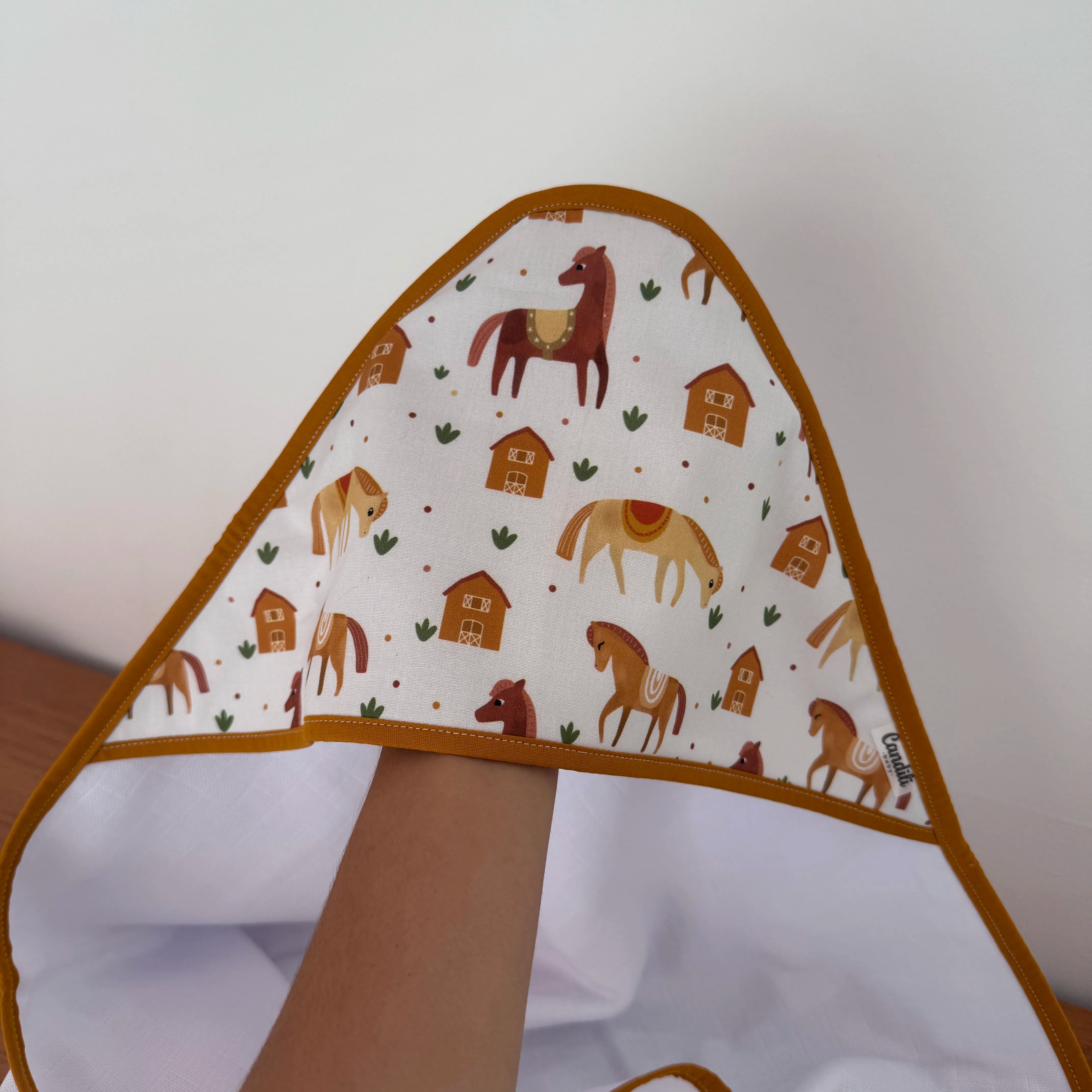 Toalha Fralda de Banho com Capuz Premium - Cavalinhos