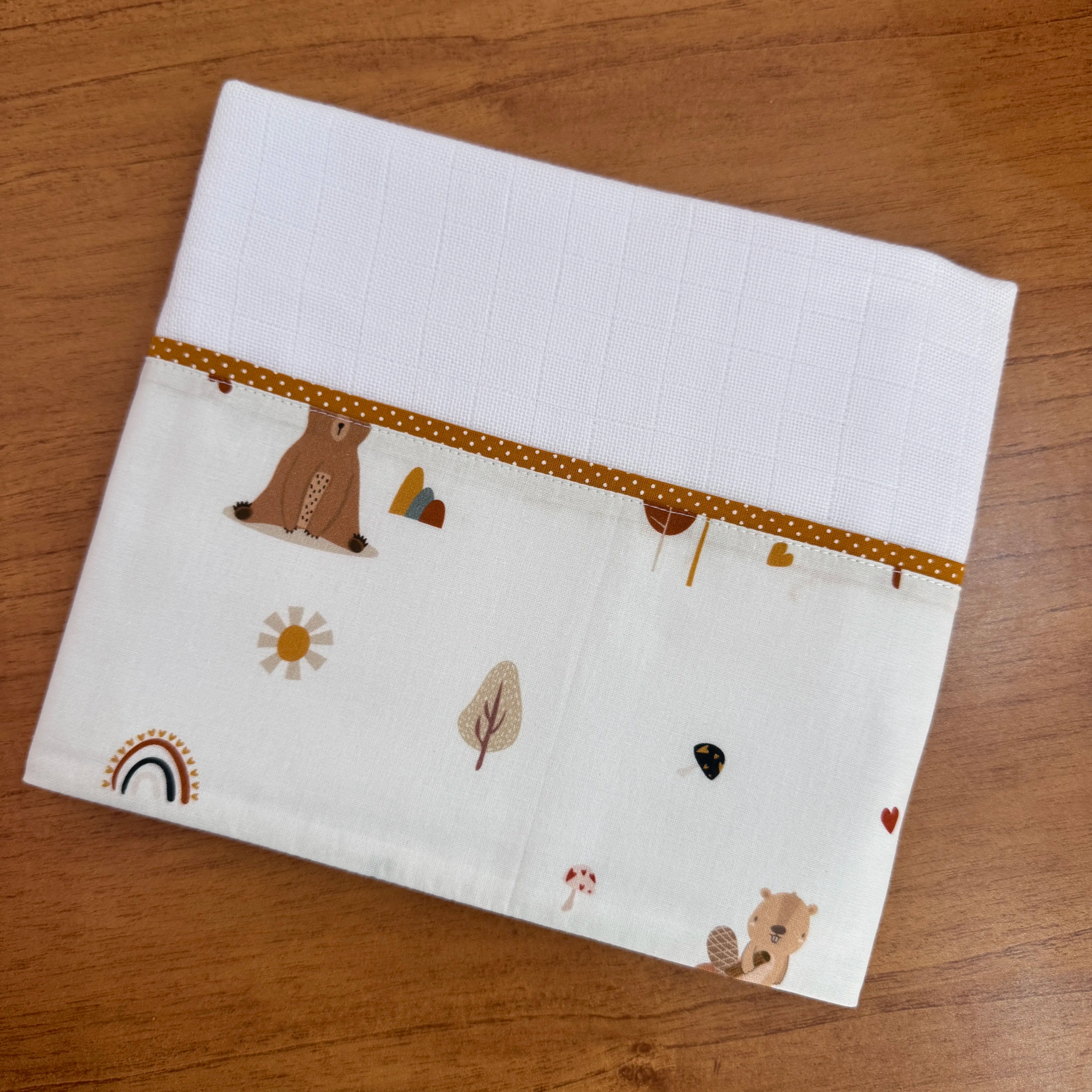 Kit Passeio 3 Peças: Fralda de Boca, Fralda de Ombro e Fralda Multiuso - Amigos do Urso