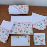 Kit Afeto 6 Peças: Fraldas de Boca, Fralda de Ombro, Fralda Multiuso e Toalha de Banho - Floral