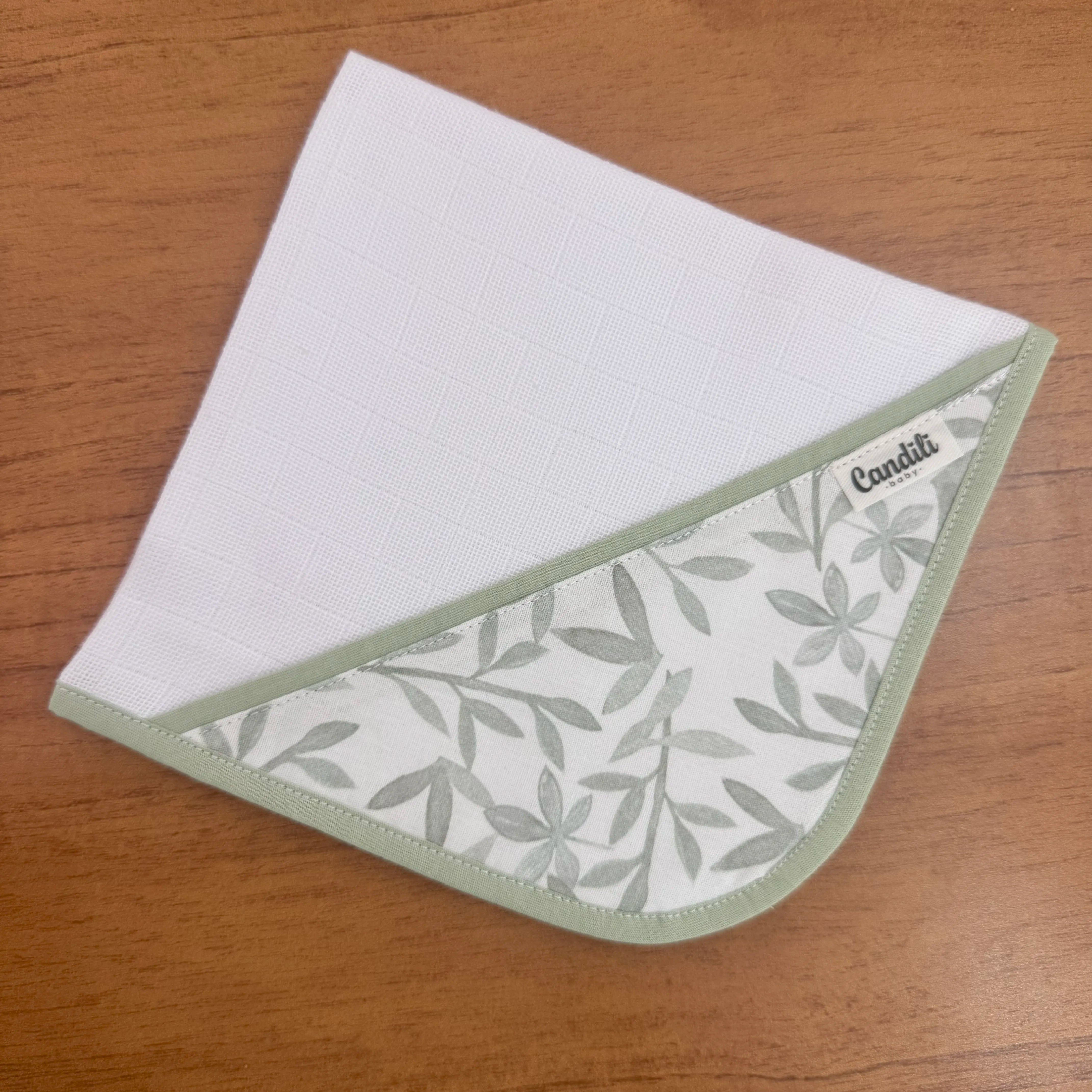 Fralda de Boca Cantinho - Folhagem