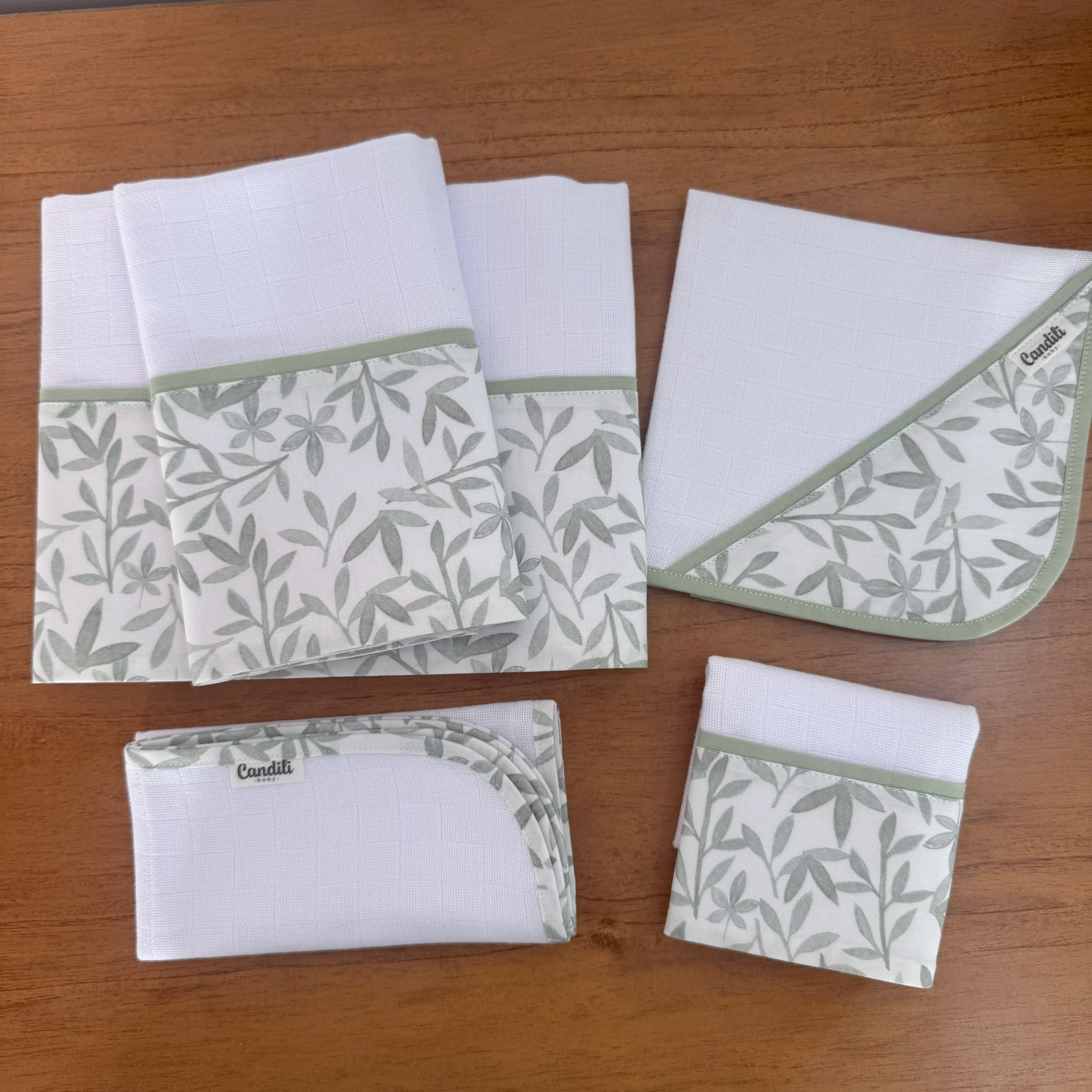 Kit Essencial 5 Peças: Fraldas de Boca, Fralda de Ombro e Fralda Multiuso - Folhagem