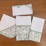 Kit Encanto 4 Peças: Fraldas de Boca e Fralda de Ombro - Folhagem