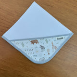 Kit Encanto 4 Peças: Fraldas de Boca e Fralda de Ombro - Safari Baby
