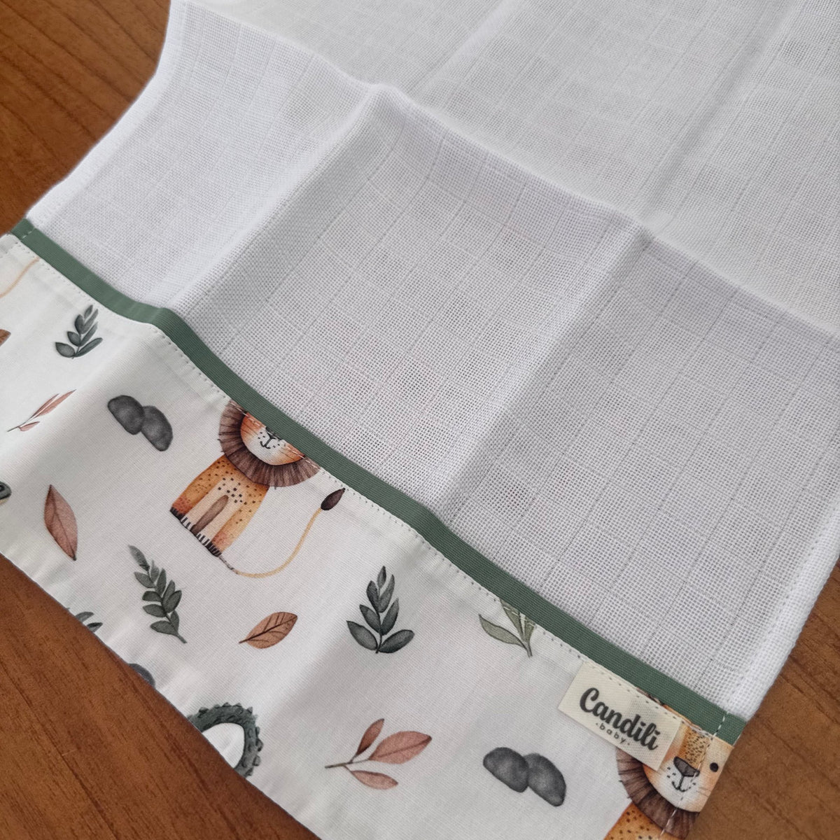 Fralda de Boca Barradinho Premium 100% Algodão - Leão e Jacaré