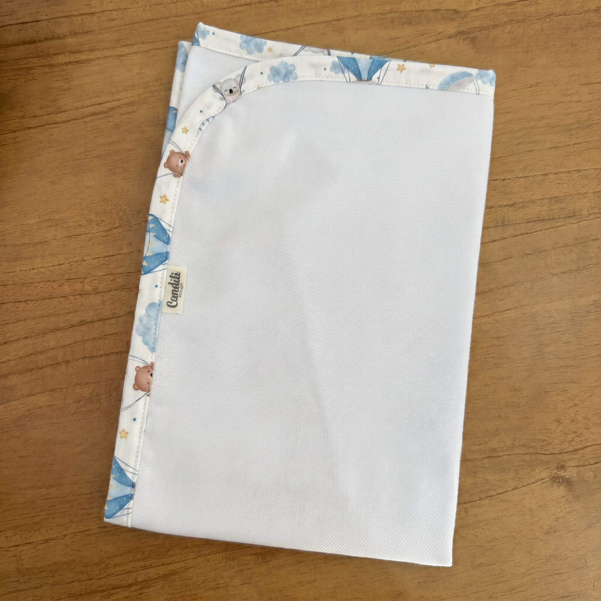 Cueiro Flanelado - Balões e Paraquedas Azul Slim
