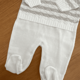 Saída de Maternidade Menino tricô Branco e Cinza Listrado - 2 Peças