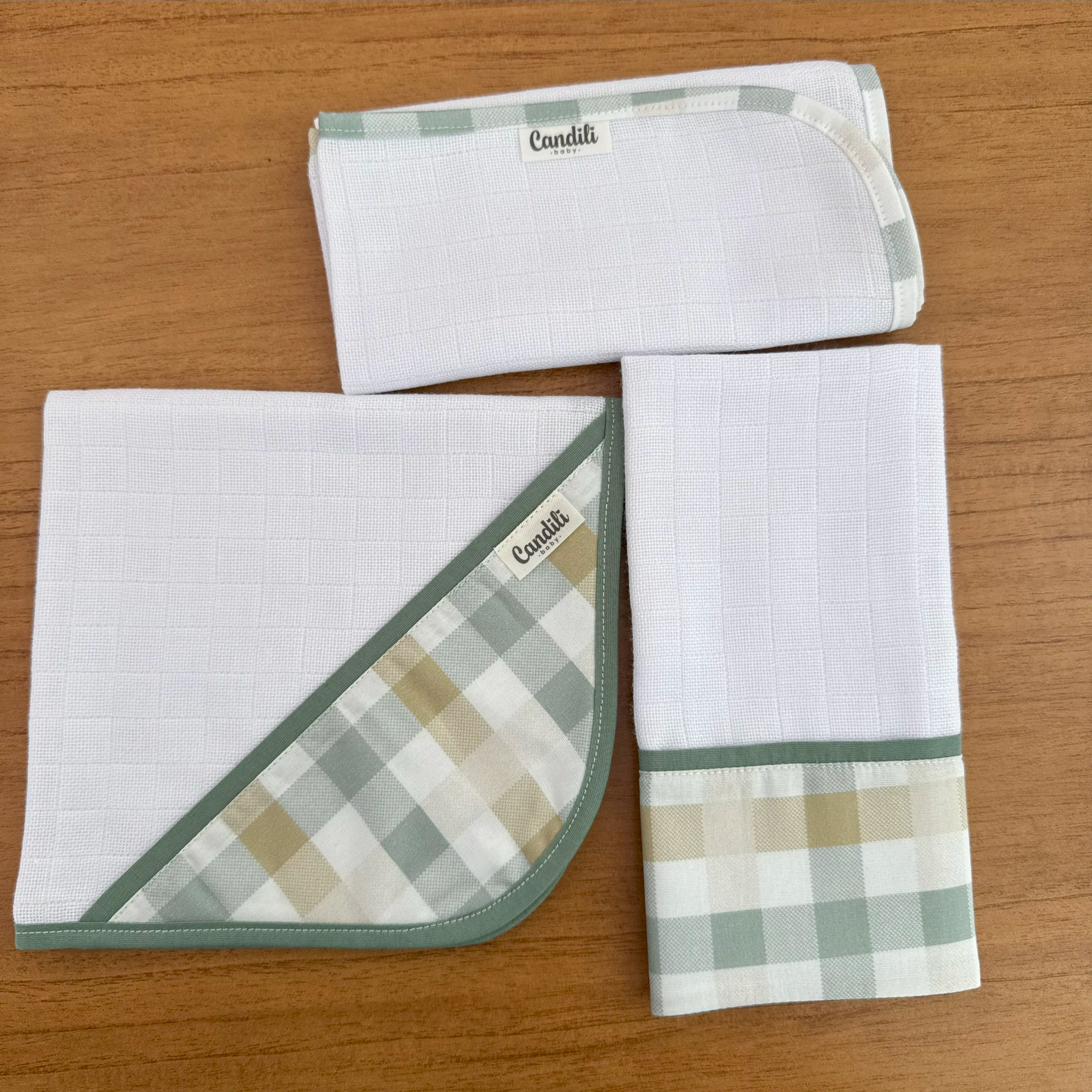 Kit Fraldas de Boca 3 Peças - Xadrez Verde