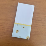 Kit Afeto 6 Peças: Fraldas de Boca, Fralda de Ombro, Fralda Multiuso e Toalha de Banho - Abelhas e Colmeias