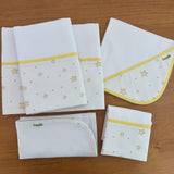 Kit Essencial 5 Peças: Fraldas de Boca, Fralda de Ombro e Fralda Multiuso - Estrelinhas