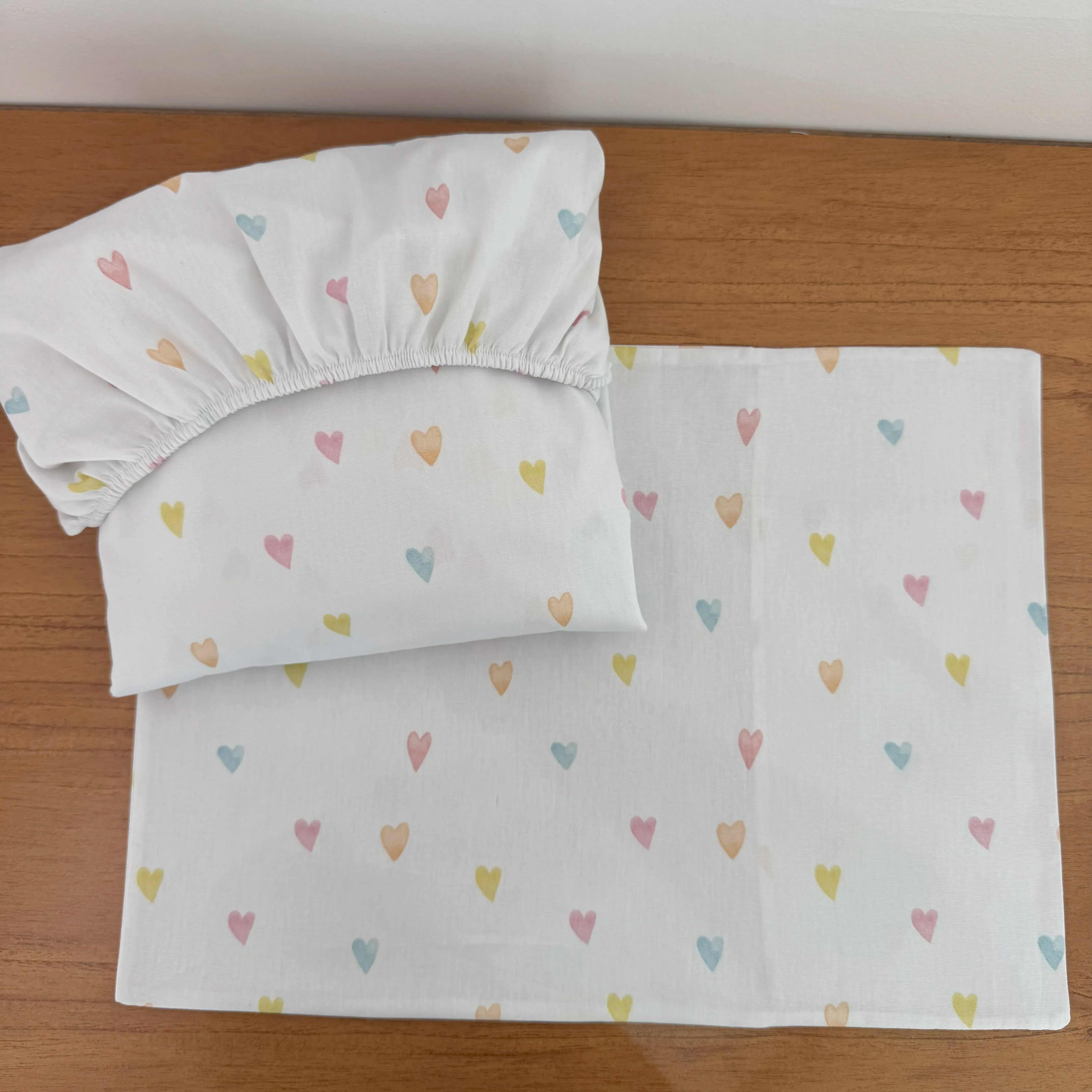 Jogo de Lençol 2 Peças - Corações Coloridos