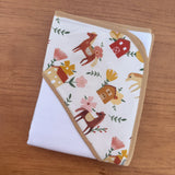 Toalha Fralda de Banho com Capuz Premium - Cavalinhos e Flores