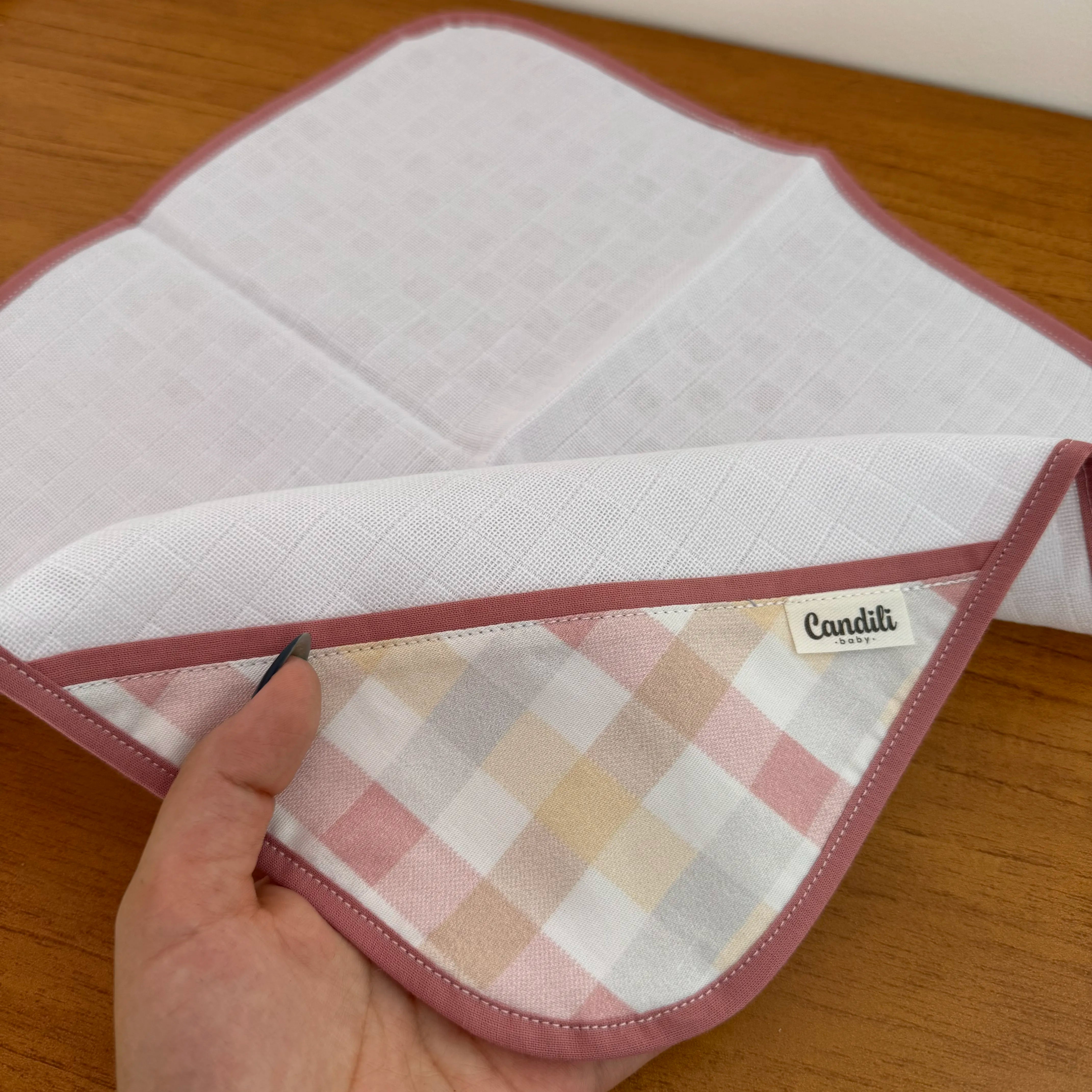 Fralda de Boca Cantinho - Xadrez Rosê Old