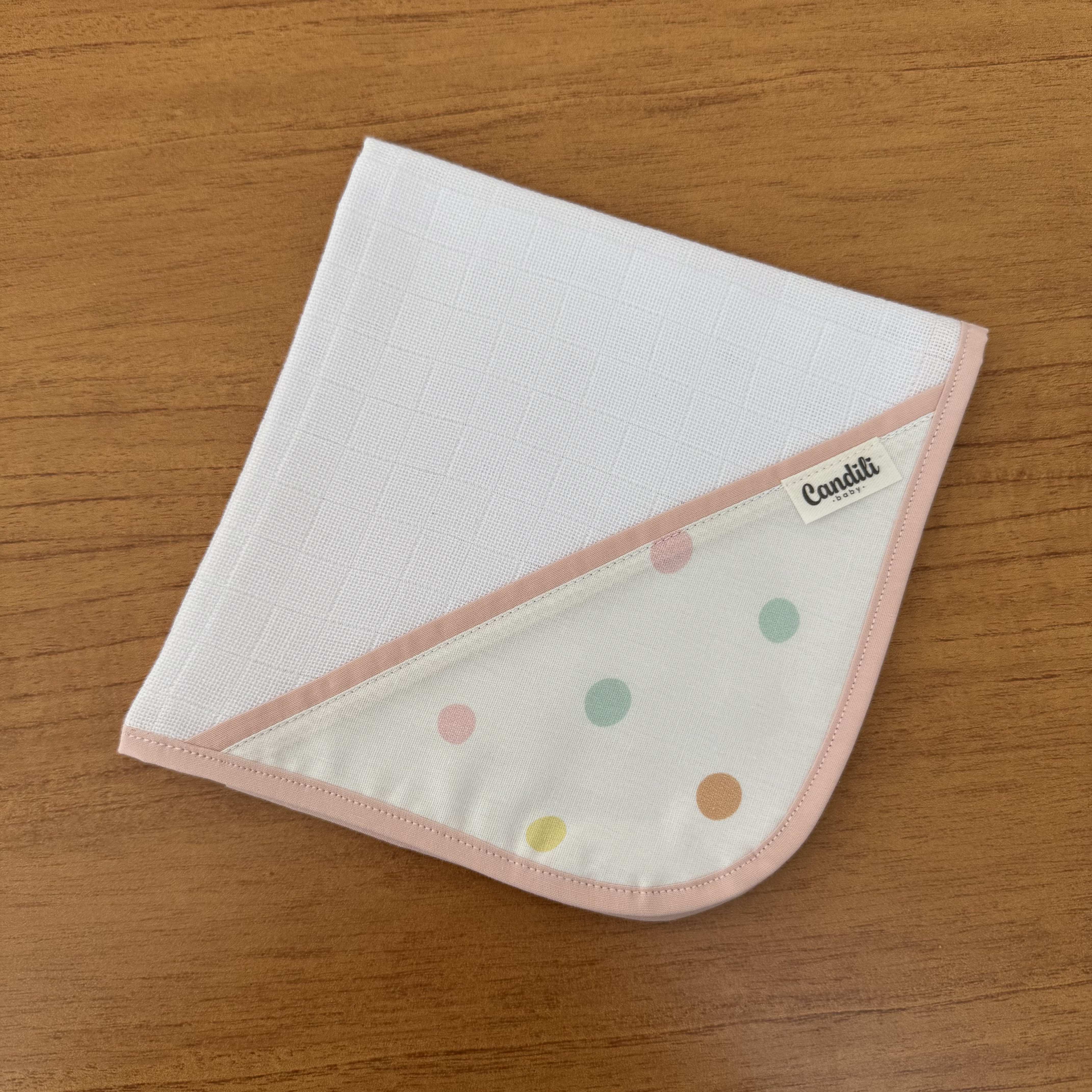 Fralda de Boca Cantinho em Algodão Premium - Bolinhas Rosas