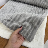 Cobertor Fleece Canelado Cinza