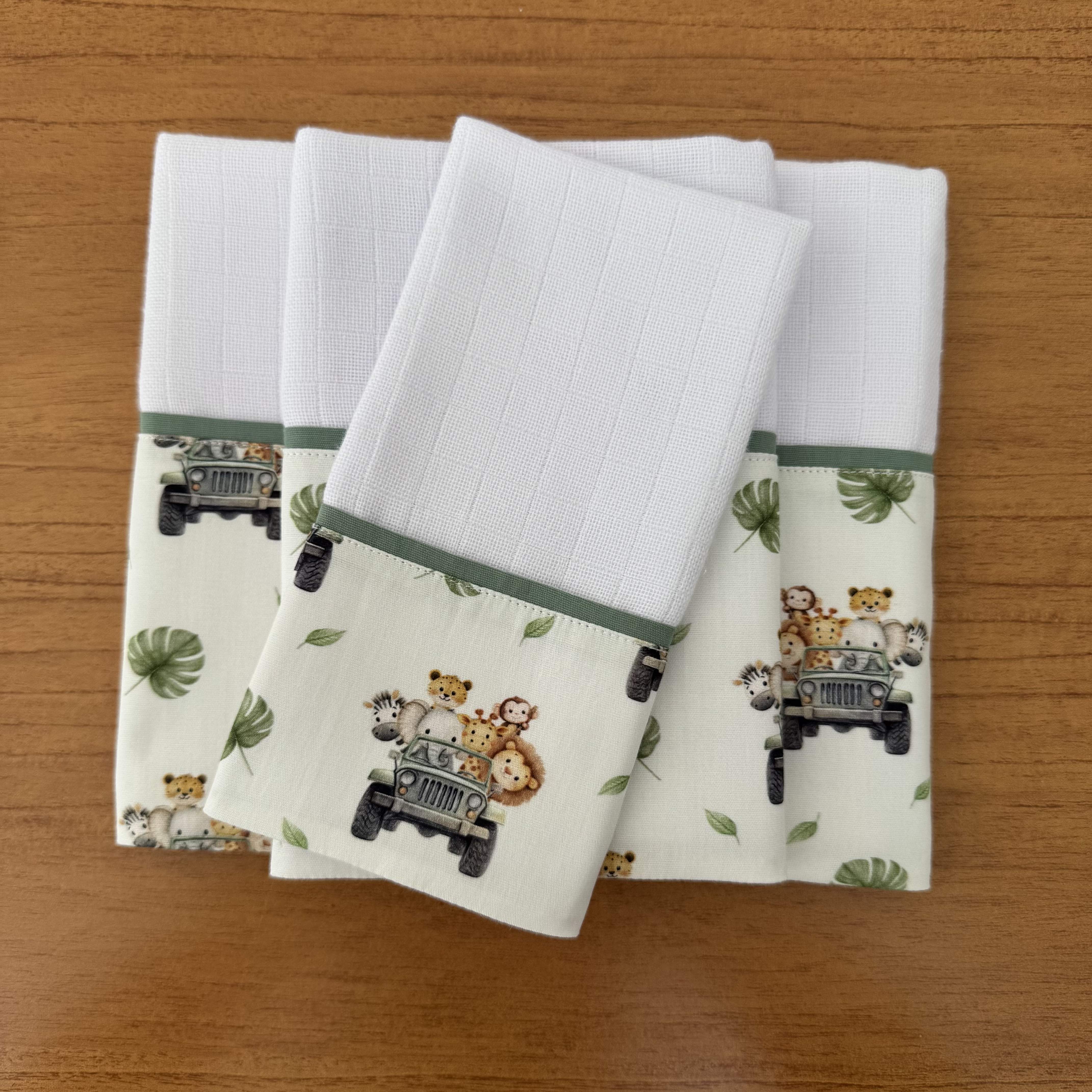 Kit Passeio 3 Peças: Fralda de Boca, Fralda de Ombro e Fralda Multiuso - Passeio no Safári