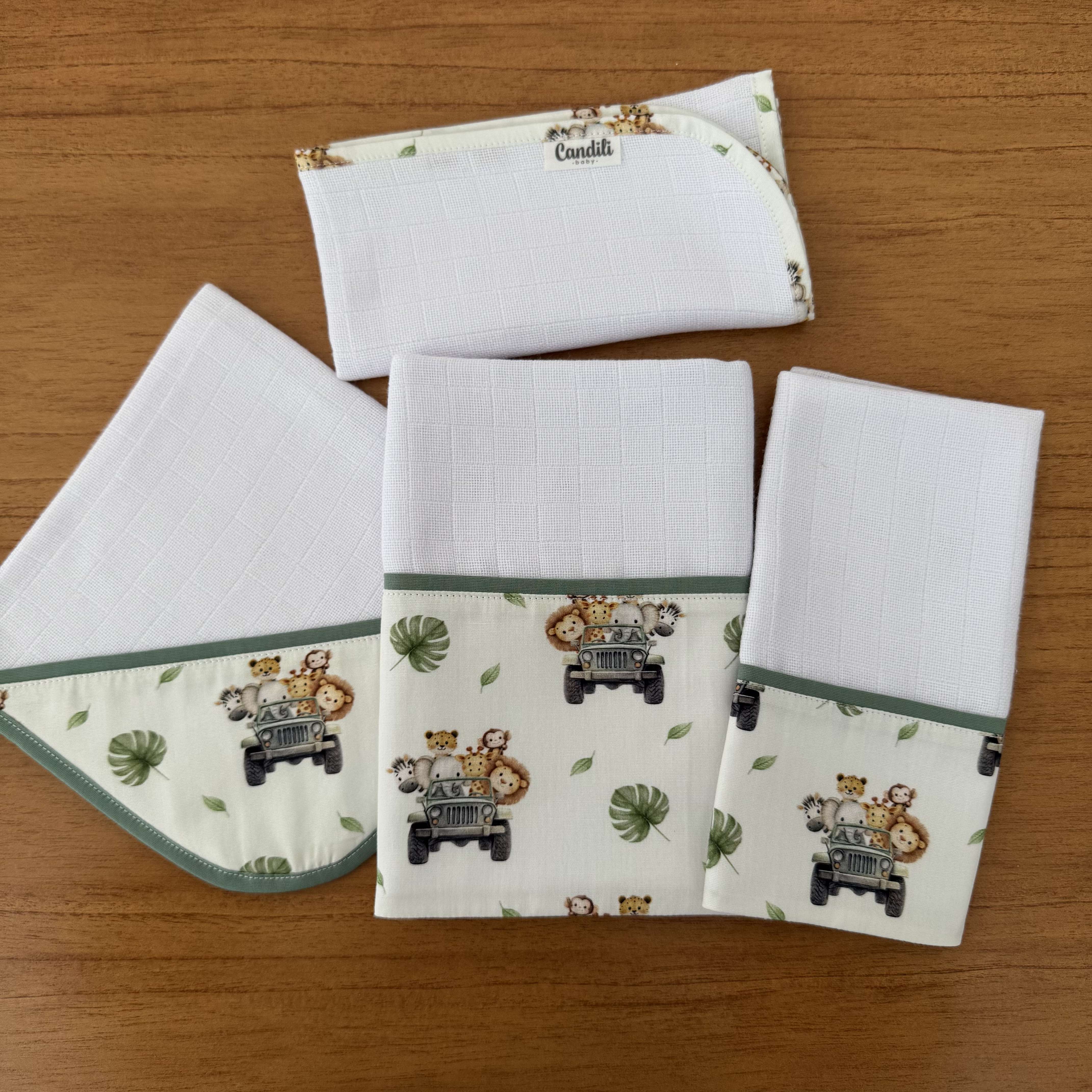 Kit Encanto 4 Peças: Fraldas de Boca e Fralda de Ombro - Passeio no Safári