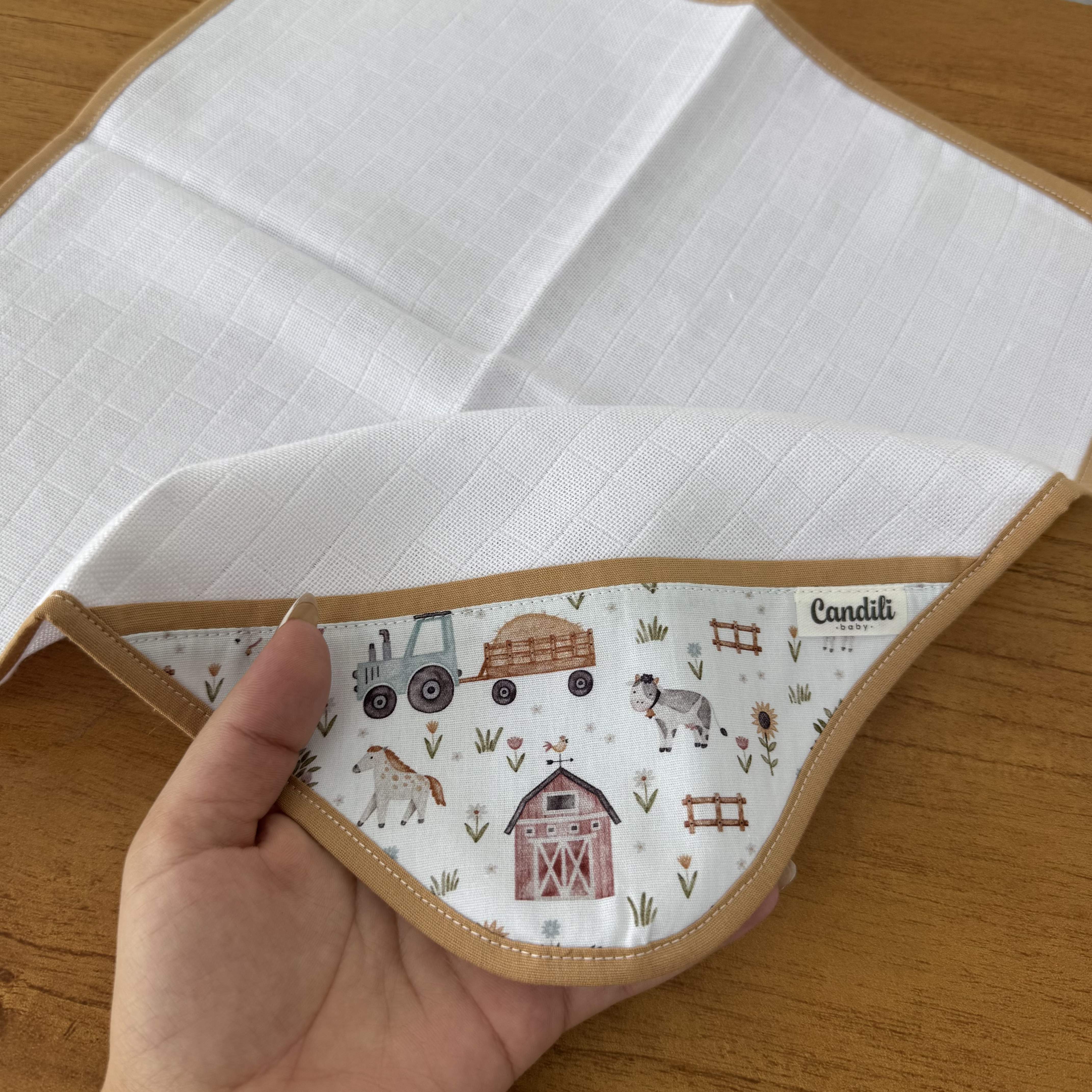 Fralda de Boca Cantinho em Algodão Premium - Fazendinha