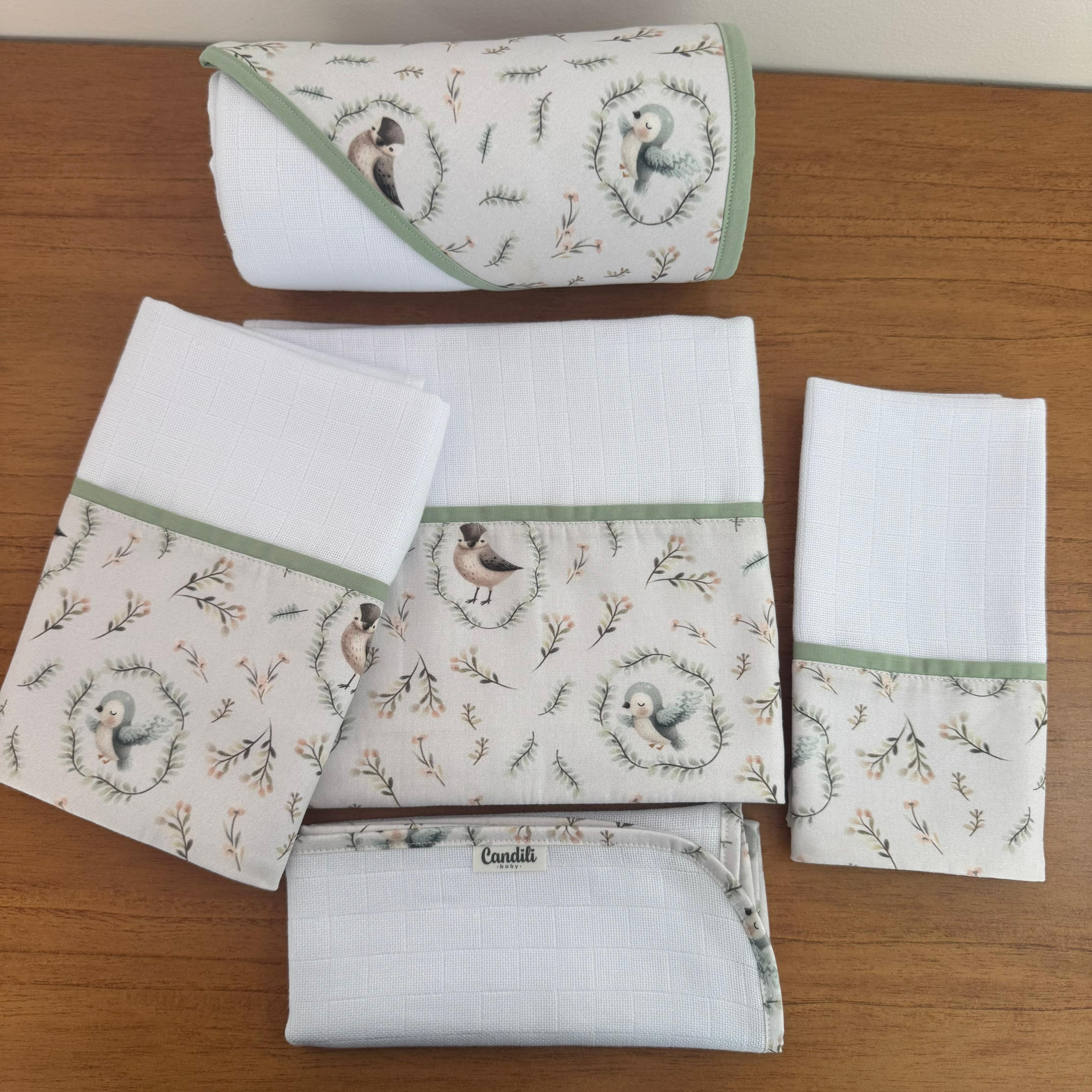 Kit Passarinhos 5 peças verde