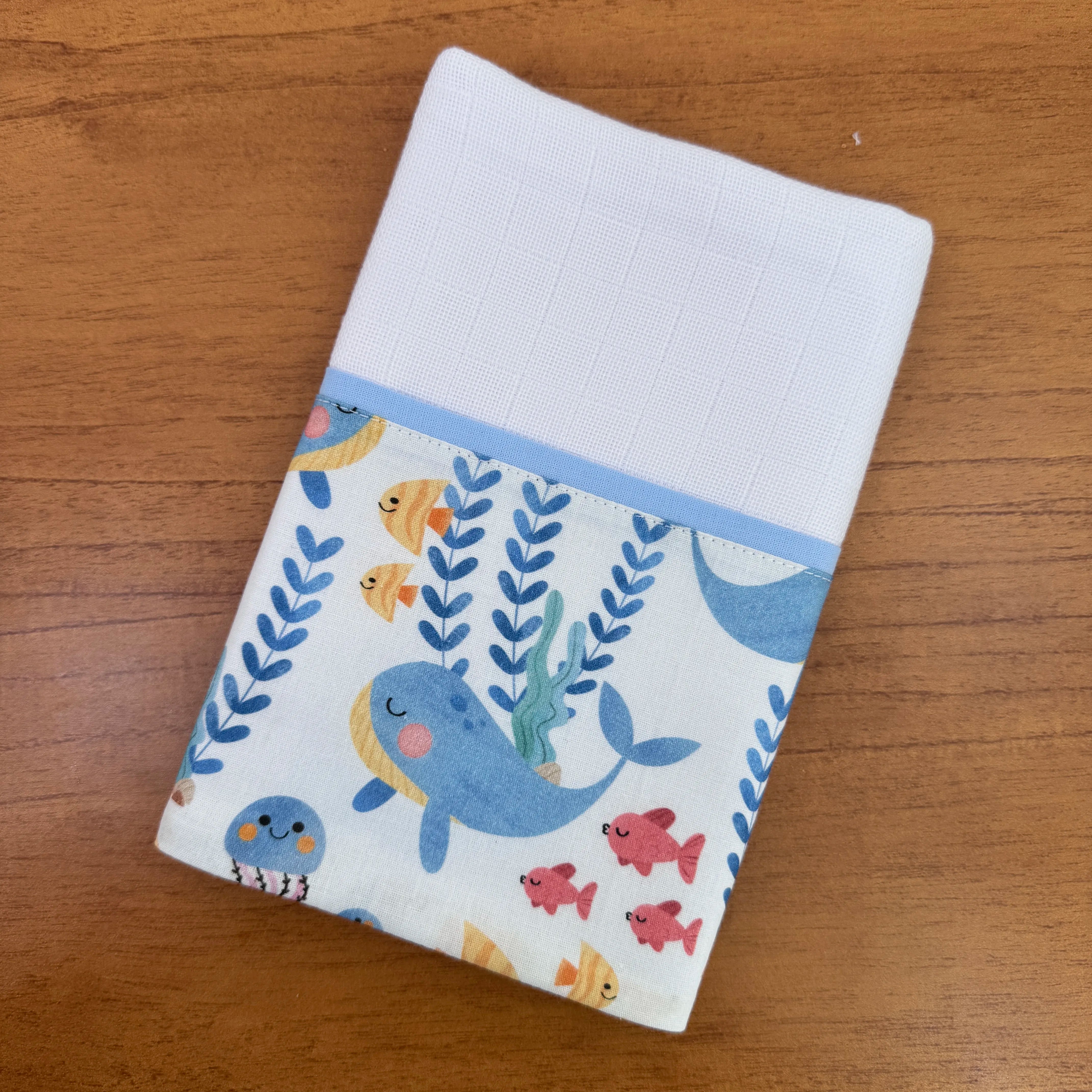 Kit Encanto 4 Peças: Fraldas de Boca e Fralda de Ombro - Fundo do Mar