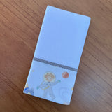 Kit Encanto 4 Peças: Fraldas de Boca e Fralda de Ombro - Pequeno Astronauta