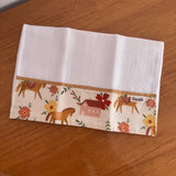 Fralda de Ombro Premium 100% Algodão - Cavalinhos e Flores