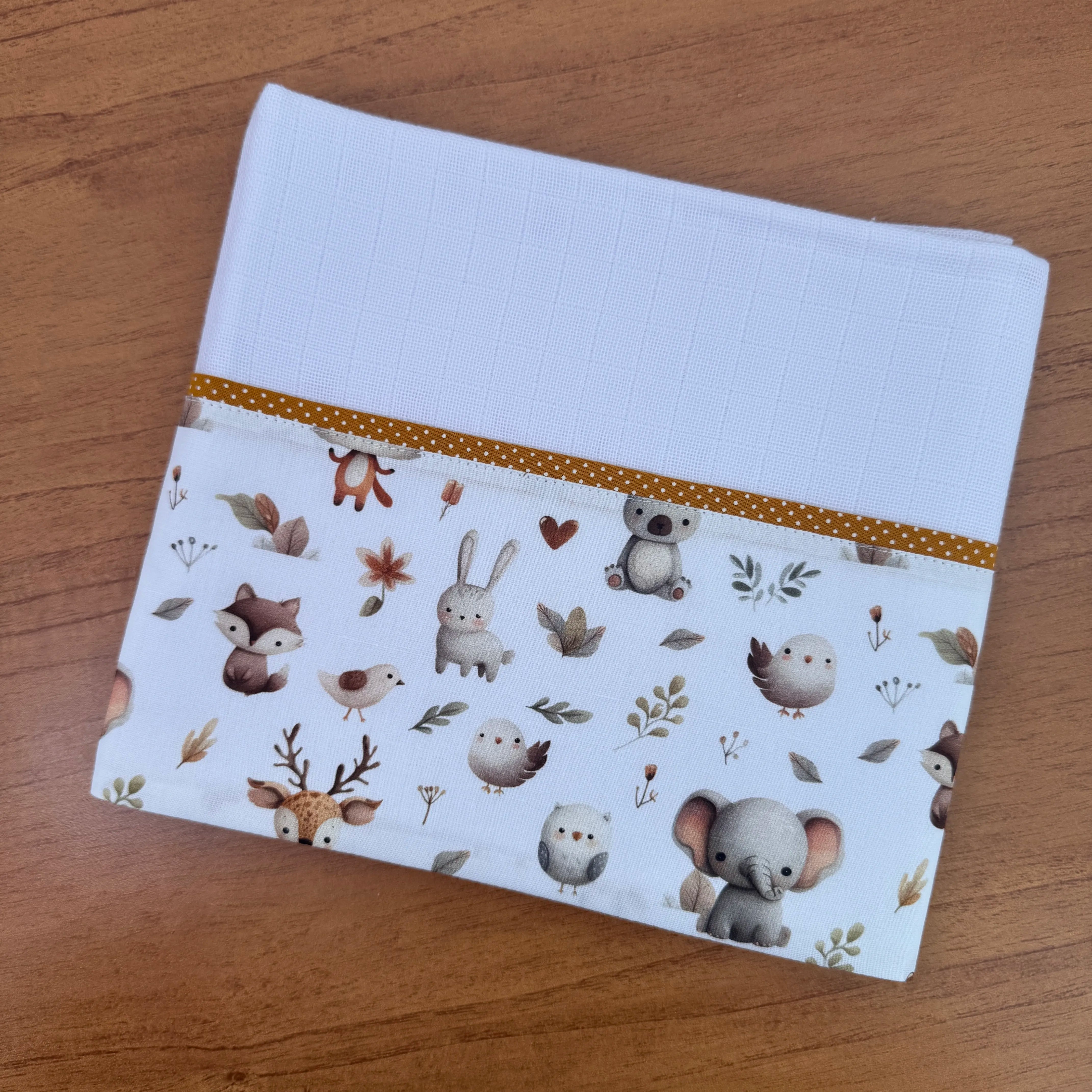 Kit Essencial 5 Peças: Fraldas de Boca, Fralda de Ombro e Fralda Multiuso - Bichinhos na Floresta
