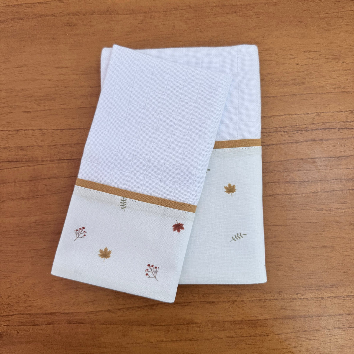 Kit Enxoval Amamentação 2 Peças – Folhas de Outono