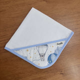 Kit Enxoval Encanto 4 Peças – Balões e Paraquedas Azul