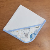 Kit Encanto 4 Peças: Fraldas de Boca e Fralda de Ombro - Balões e Paraquedas Azul